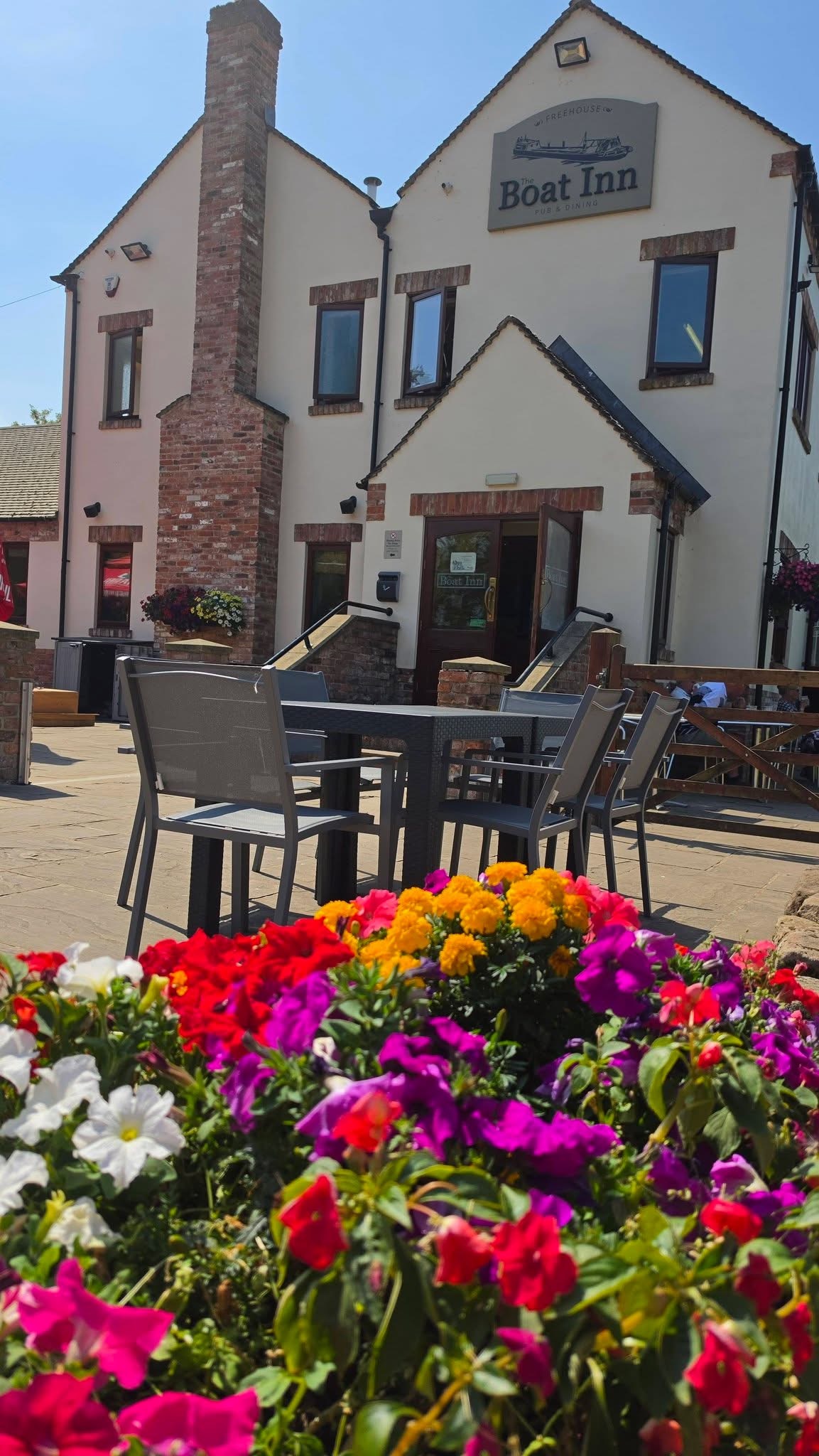 Real ales and draught beers at the bar